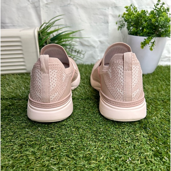 APL Athletic Propulsion Labs APL Lululemon womens size  9.5 Rose Dust/ Nude - Picture 5 of 17